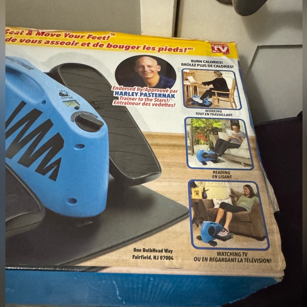 BluTiger Compact Seated Elliptical Machine - Picture 4 of 9